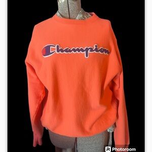 Champion coral crew neck sweatshirt M